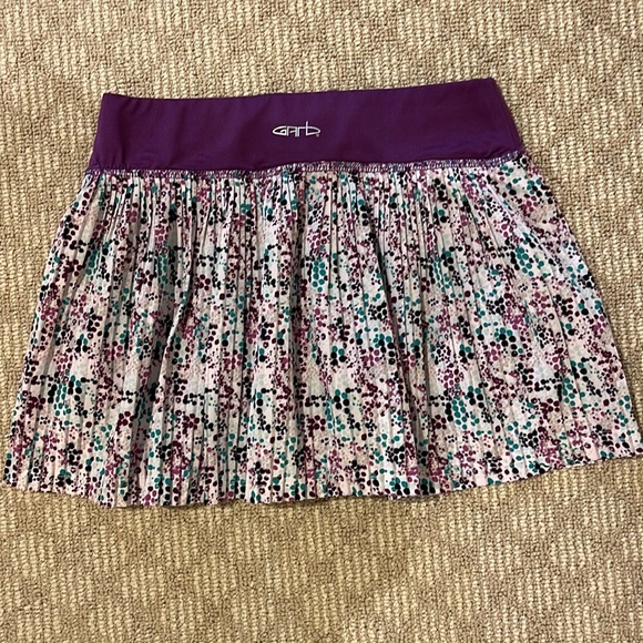 GARB Skorts/Shorts (4) - Picture 10 of 16